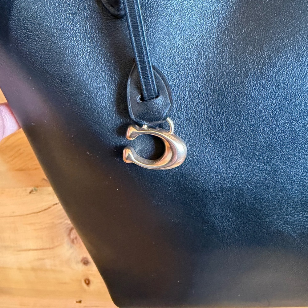 COACH 78217 Central‎ Shopper Tote Tote Bag Black Leather Brass Hardware Purse - Picture 13 of 16